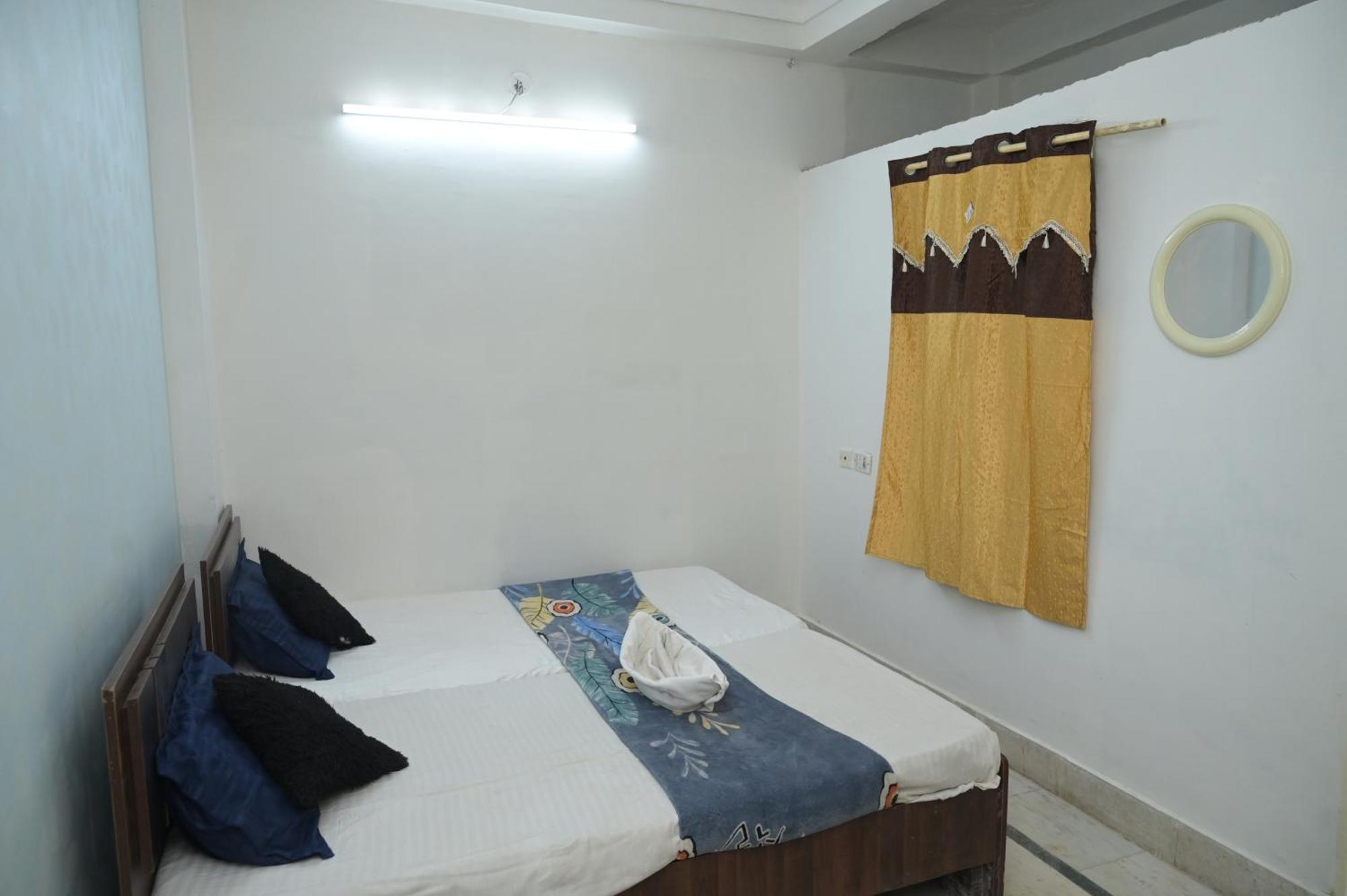Rk Hotel Rooms Raipur  Bagian luar foto